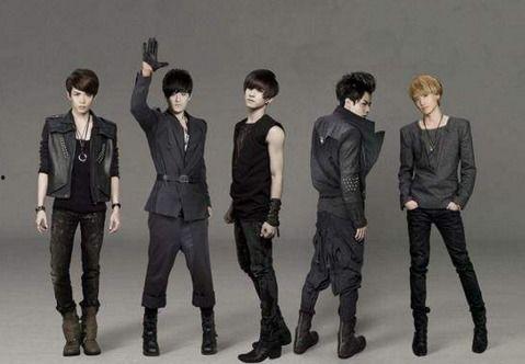 吃瓜至上励合,揭秘娱乐圈的甜蜜与苦涩