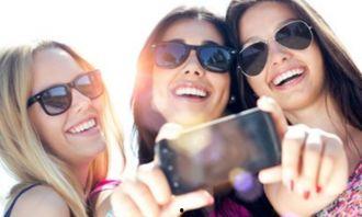 吃瓜姿势拍照软件,拍照软件带你玩转夏日清凉时刻